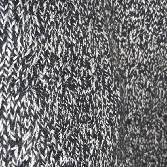 L.L Bean size women’s medium cable knit cotton sweater gray ragg sweater - Picture 3 of 7